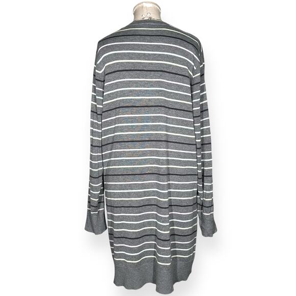 TORRID Boyfriend Cardigan Sweater Longline Button Up Lagenlook Striped Gray 2X - Picture 9 of 12
